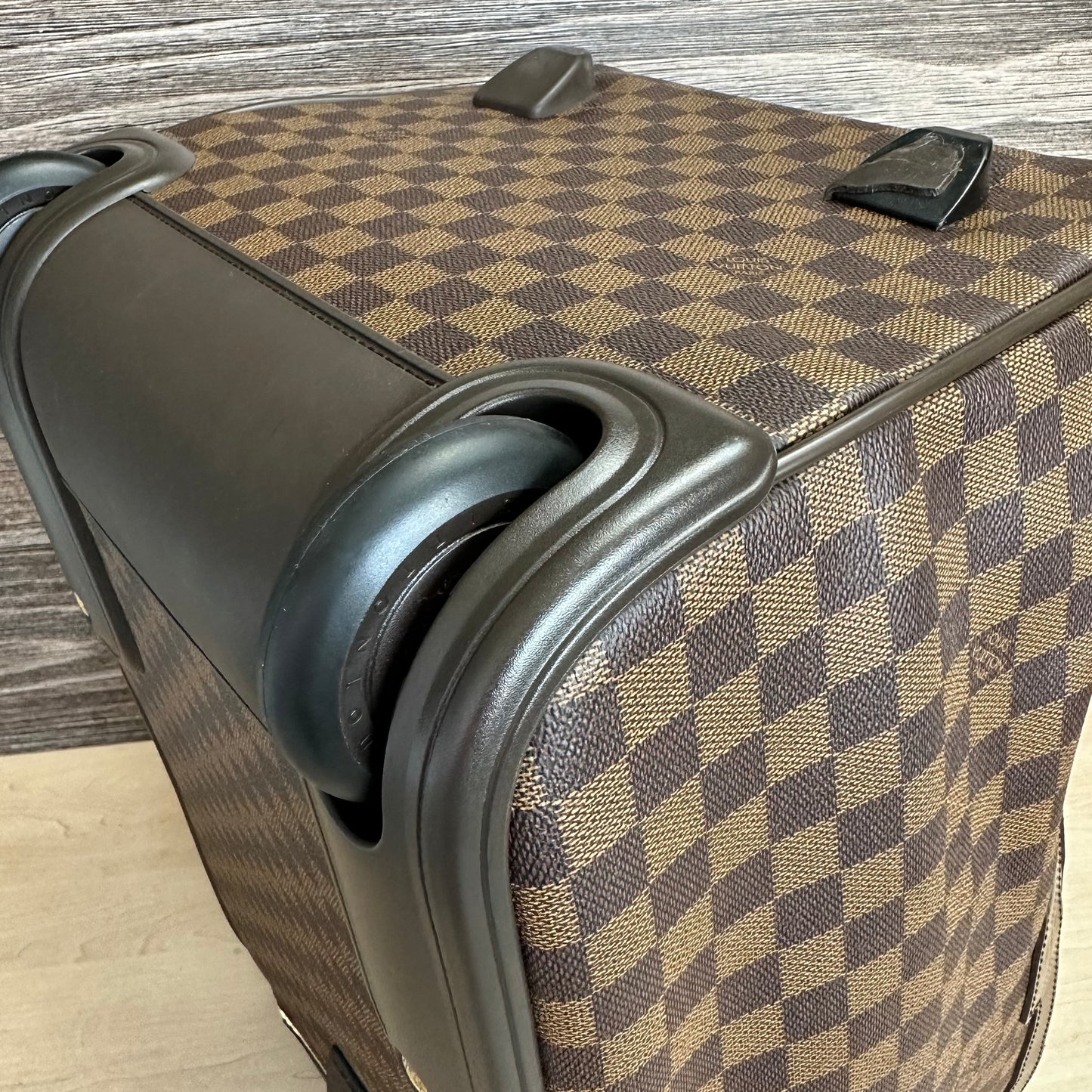 Eole 50 Rolling Travel Luggage Damier Ebene