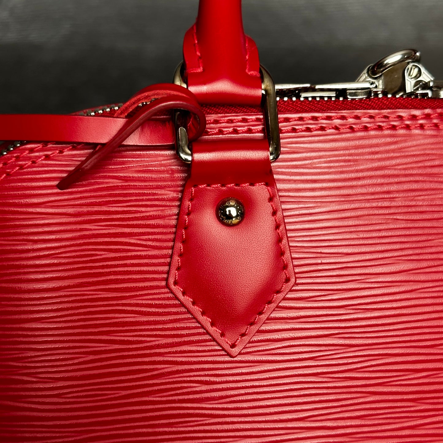 Coquelicot Epi Leather Alma PM