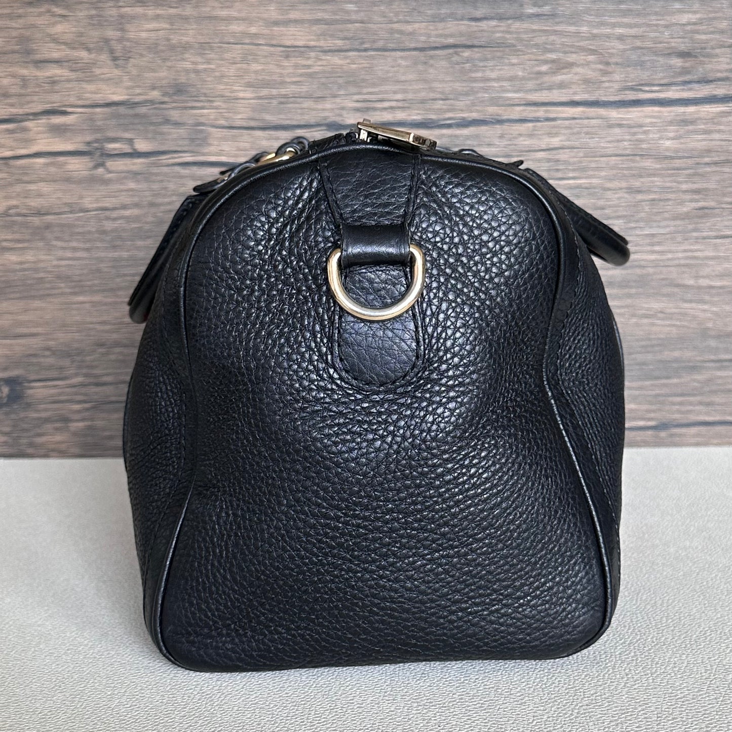 Vintage Web boston bag in black Leather