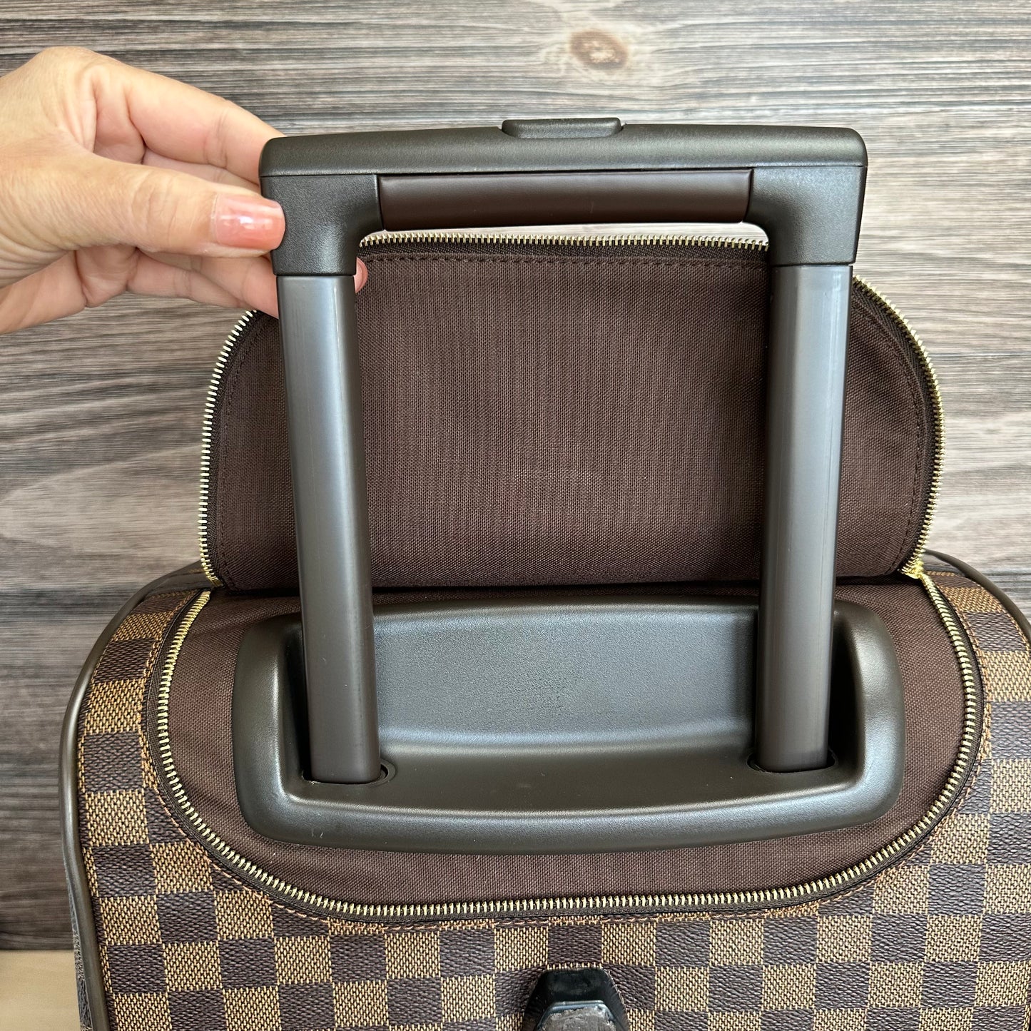 Eole 50 Rolling Travel Luggage Damier Ebene