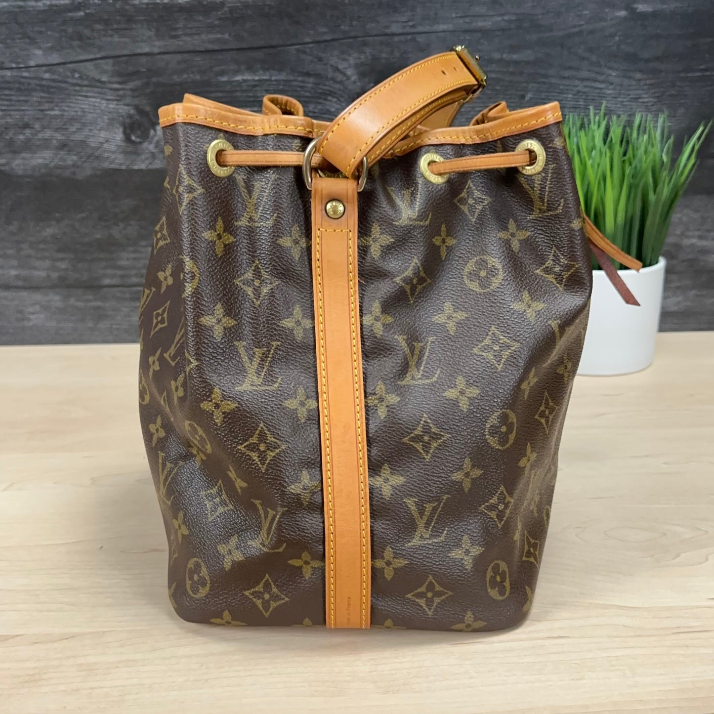 Authentic Preowned Louis Vuitton Petite Noe