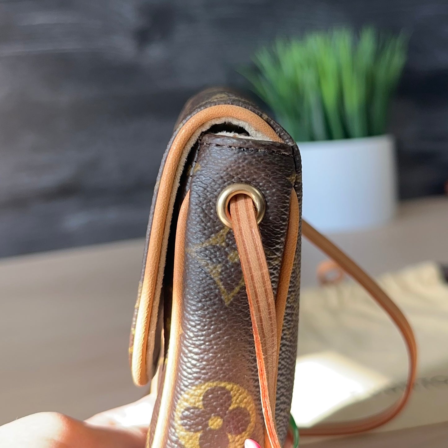 Authentic Preowned Cancun Pochette