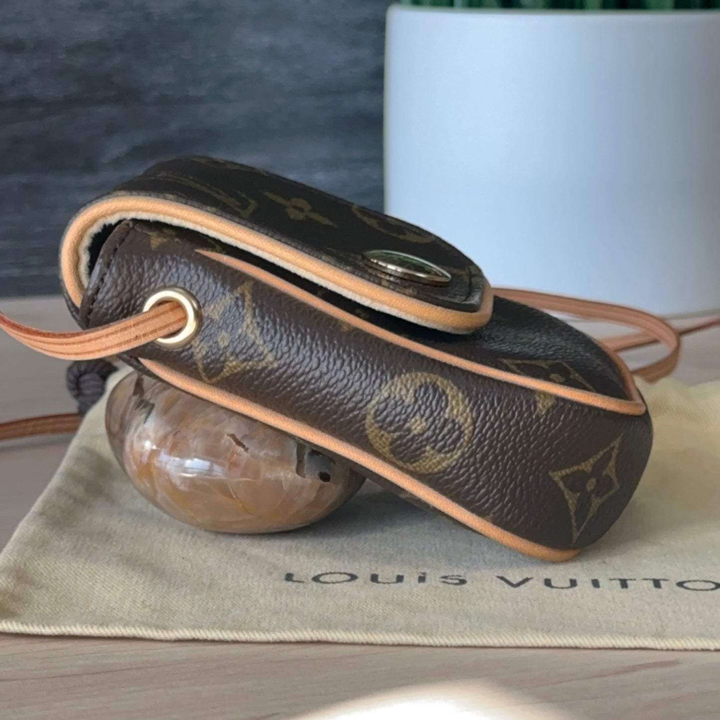 Authentic Preowned Cancun Pochette