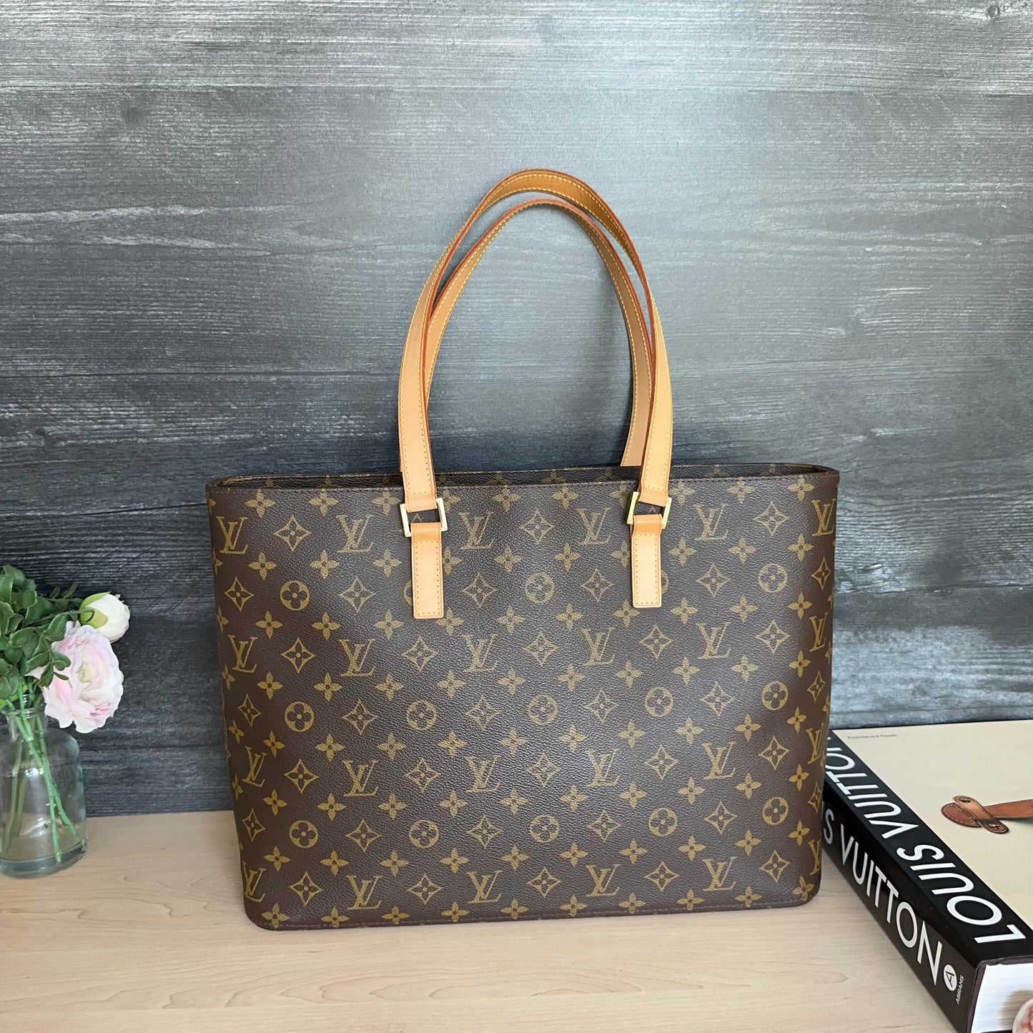 Luco Tote Monogram Canvas