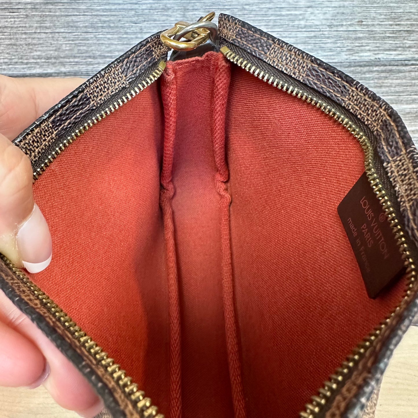 Damier Ebene Navona Pochette Accessories