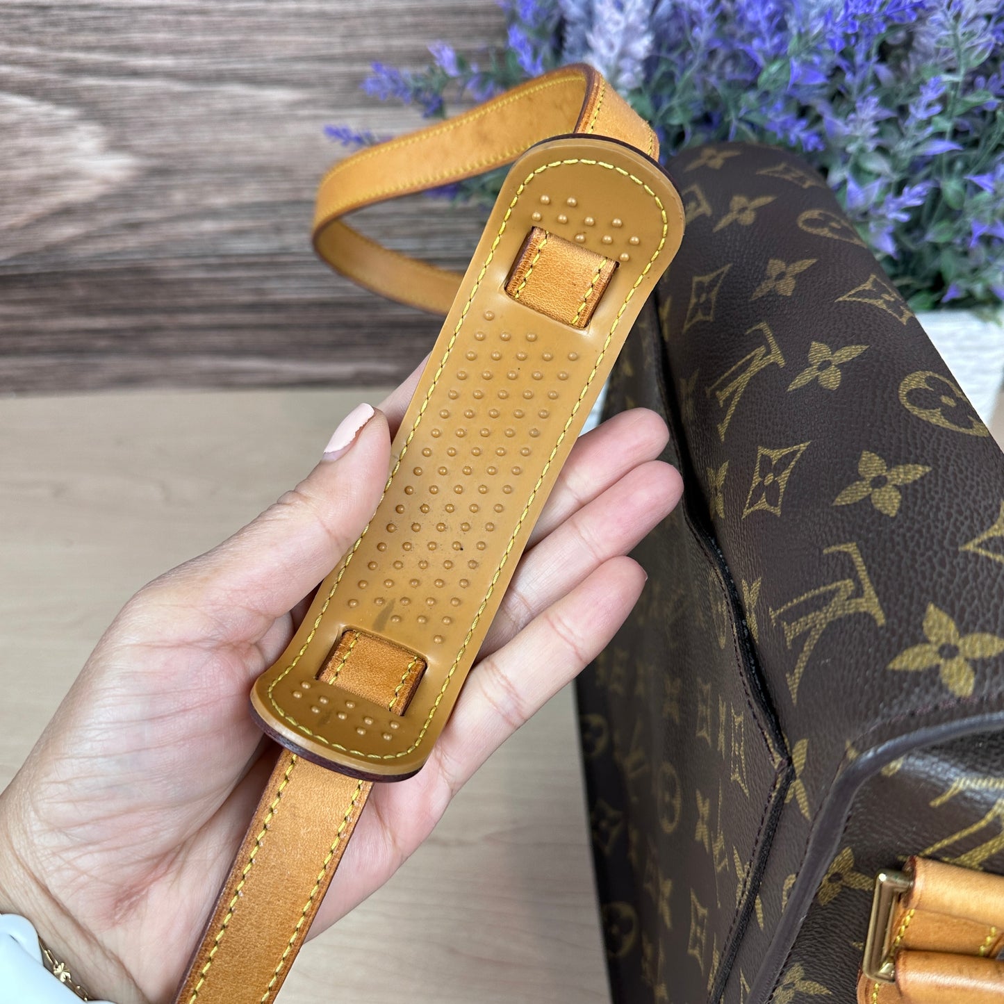 Louis Vuitton Saint Cloud GM Monogram Crossbody