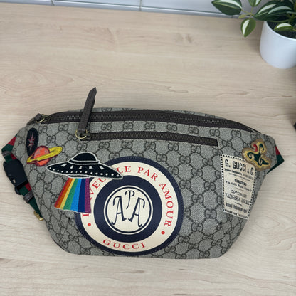 Gucci Courrier GG Supreme Canvas Belt Waist Bum Bag