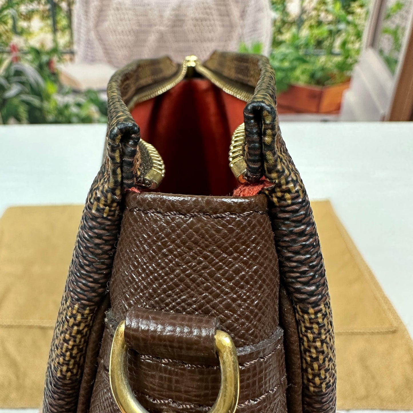 Louis Vuitton Damier Ebene Trousse Pochette