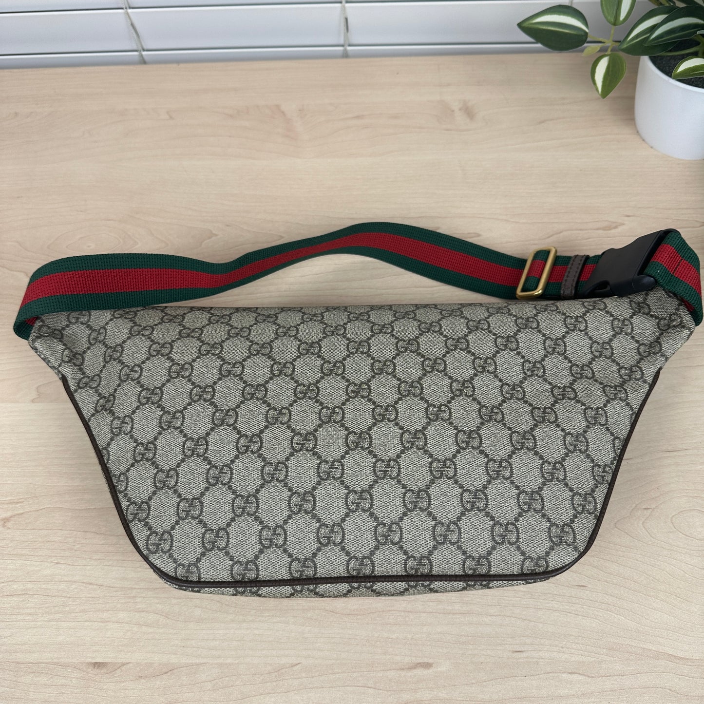 Gucci Courrier GG Supreme Canvas Belt Waist Bum Bag