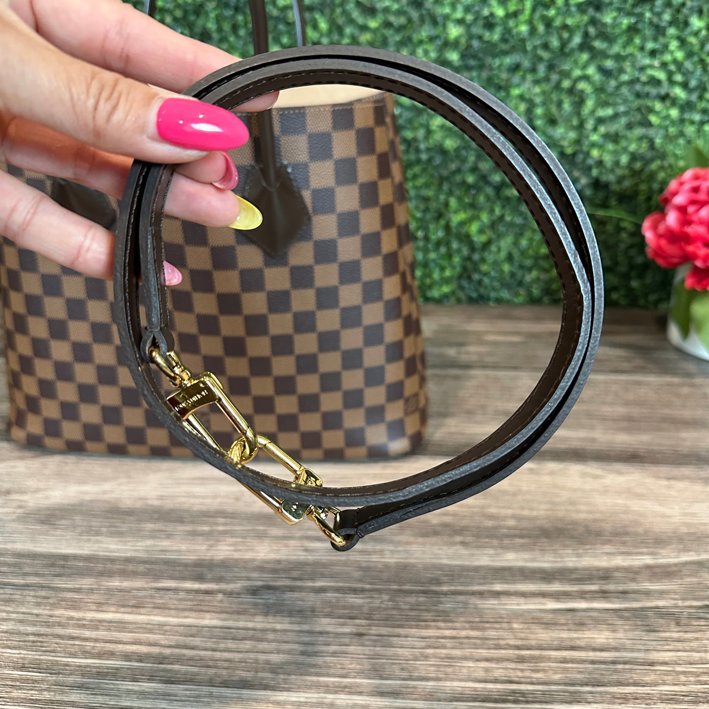 Louis Vuitton Damier Kensington Bag