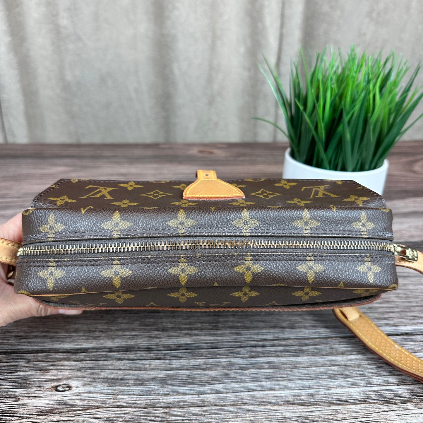 Louis Vuitton Jeune Fille MM