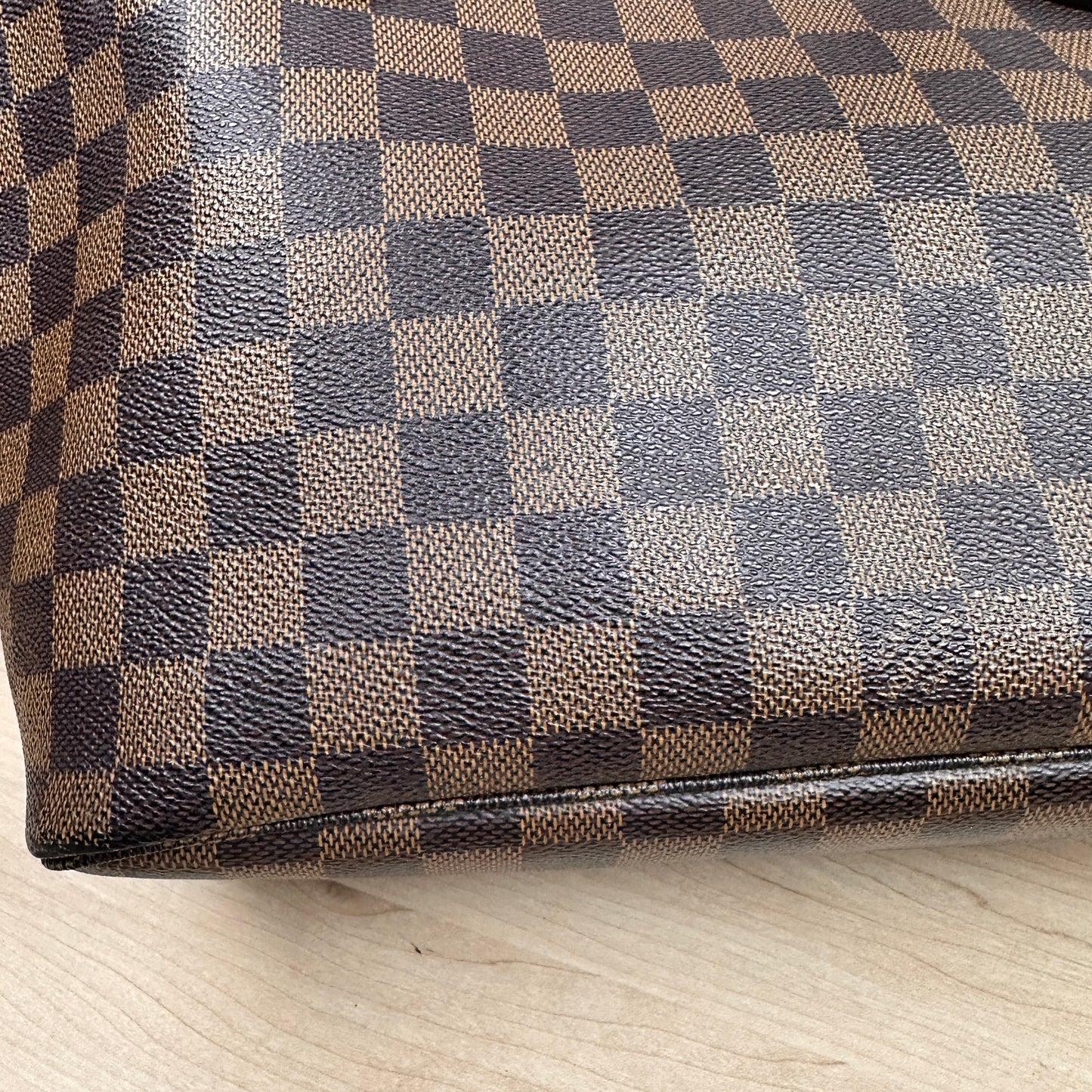 Louis Vuitton Damier Neverfull PM