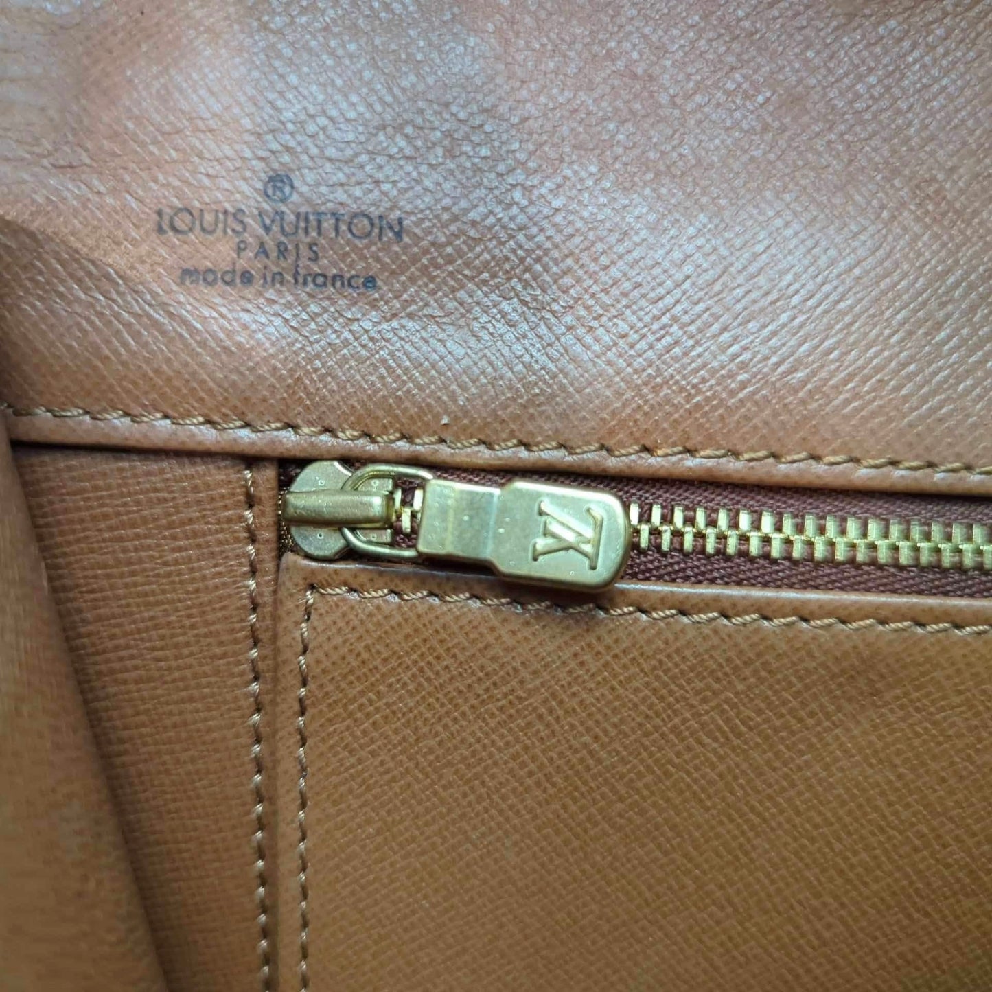 Louis Vuitton Pochette Dame GM