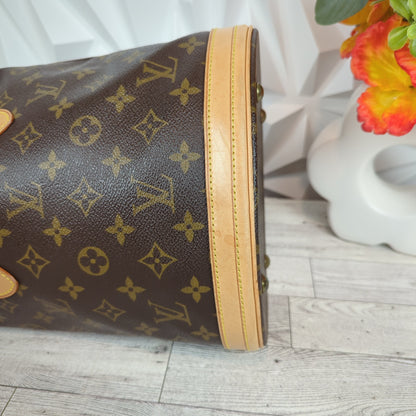 Louis Vuitton Petite Bucket PM