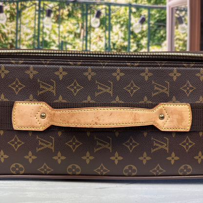 Louis Vuitton Pegase 55 Rolling Luggage