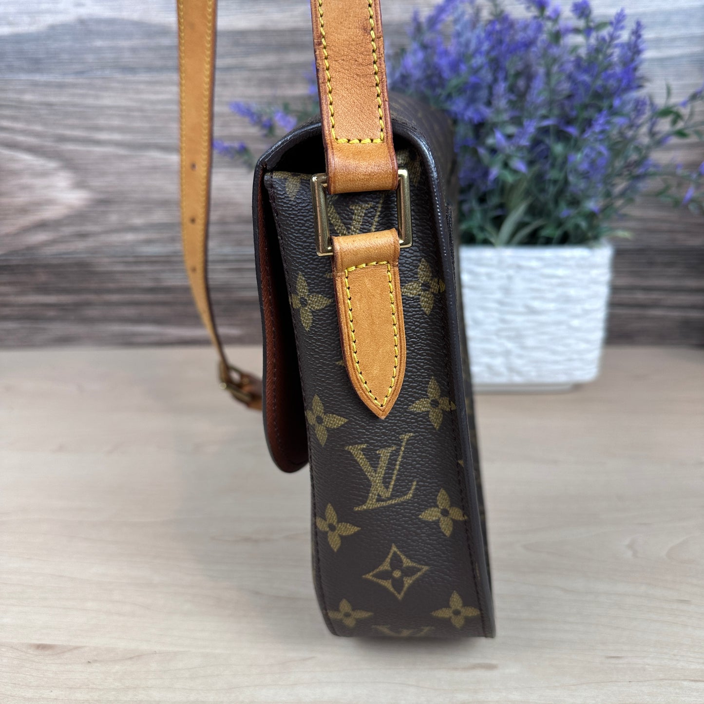 Louis Vuitton Saint Cloud GM Monogram Crossbody