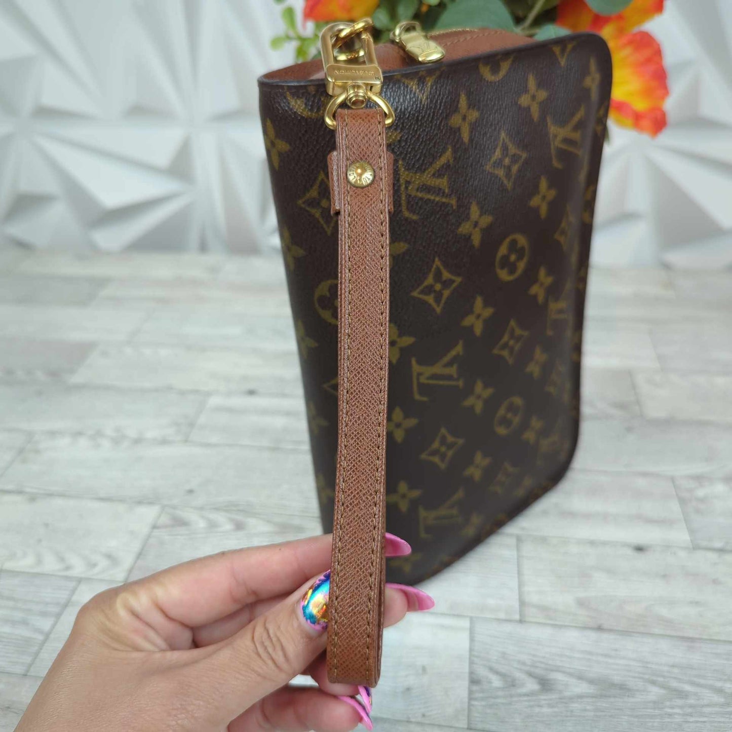 Louis Vuitton Orsay Clutch