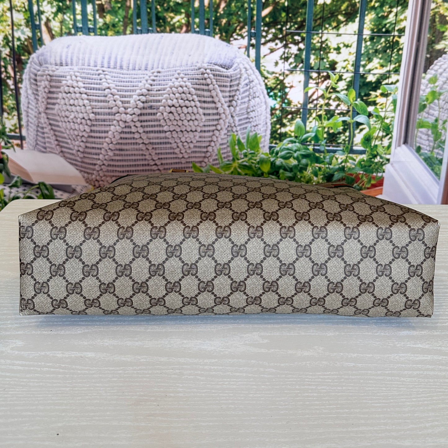 Gucci Beige GG Supreme Monogram Canvas Tote bag