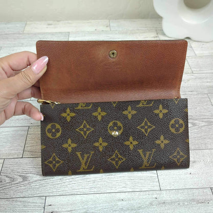 Louis Vuitton Vintage Monogram Sarah Wallet