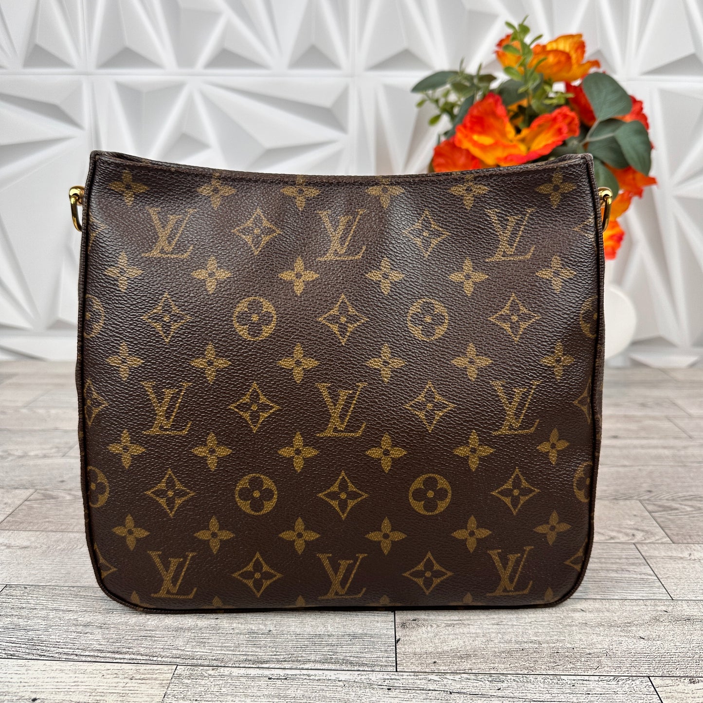 Louis Vuitton Looping MM with Connectors and Crossbody Strap