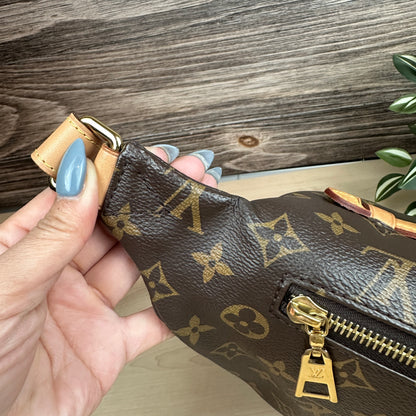 Louis Vuitton Monogram Bum Bag