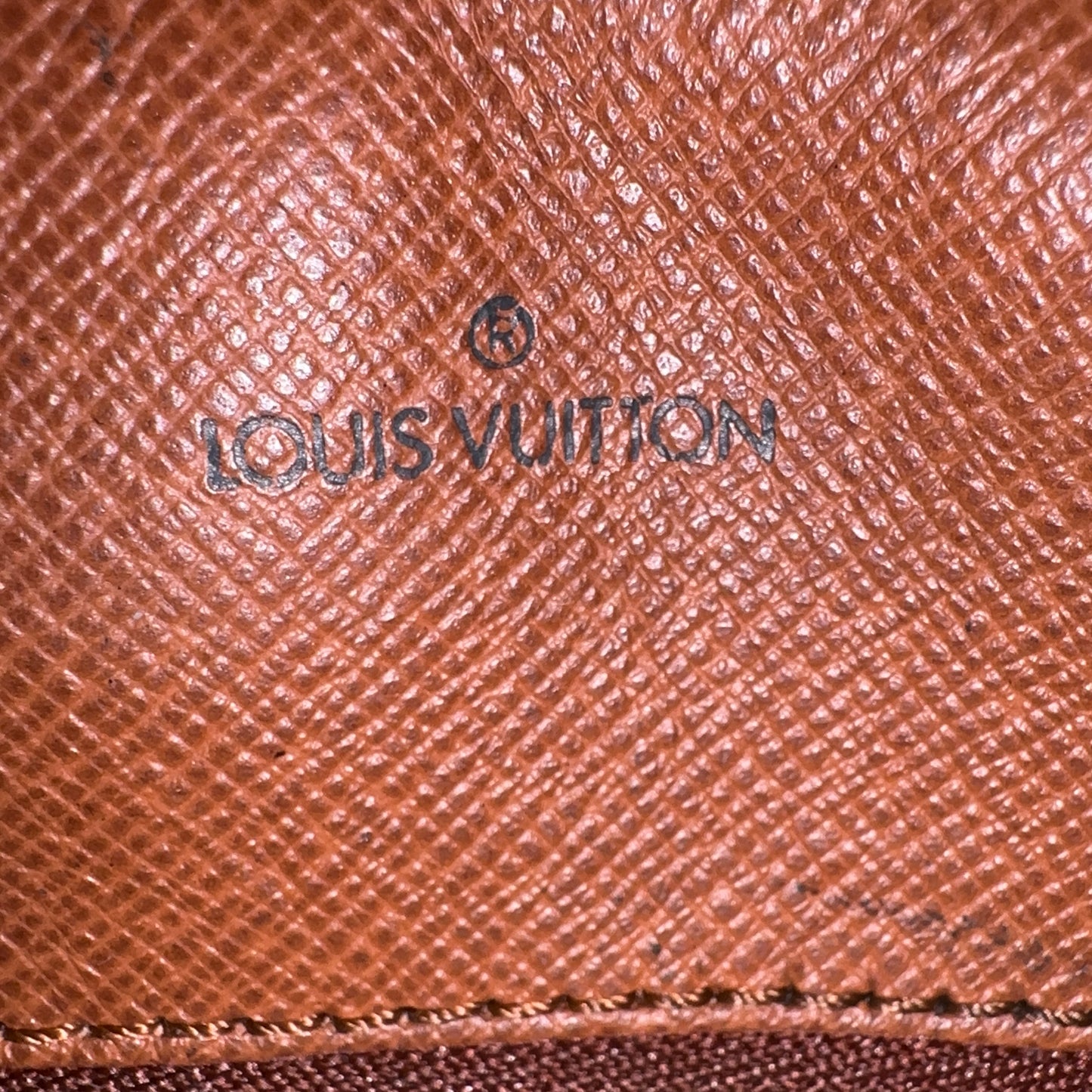 Louis Vuitton Nile GM Crossbody Bag Monogram Canvas