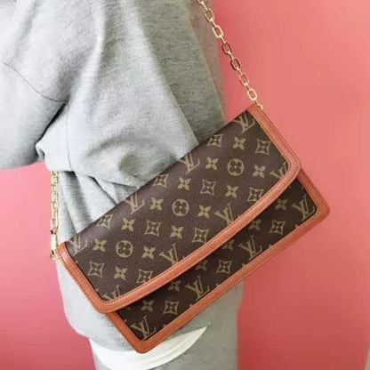 Louis Vuitton Pochette Dame GM