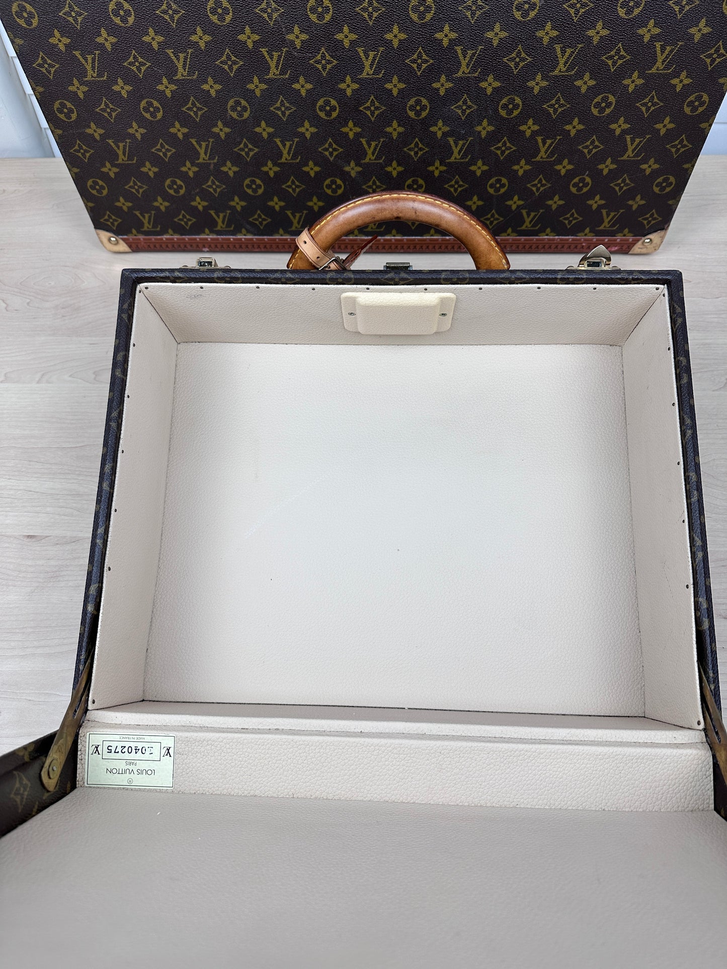 Louis Vuitton Alzer 40 Hard Side Trunk