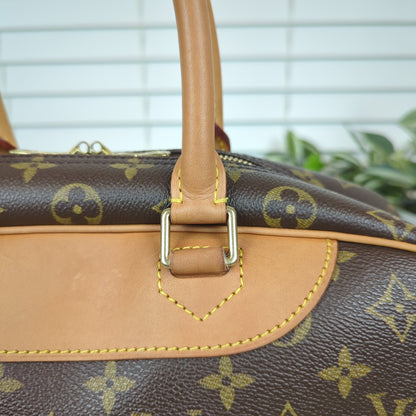 Louis Vuitton Monogram Deauville