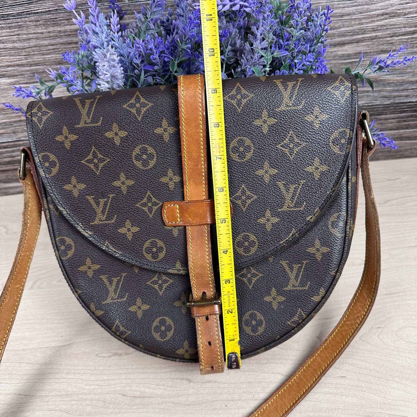 Louis Vuitton Chantilly GM Crossbody Bag