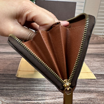 Louis Vuitton Zippy Monogram Wallet