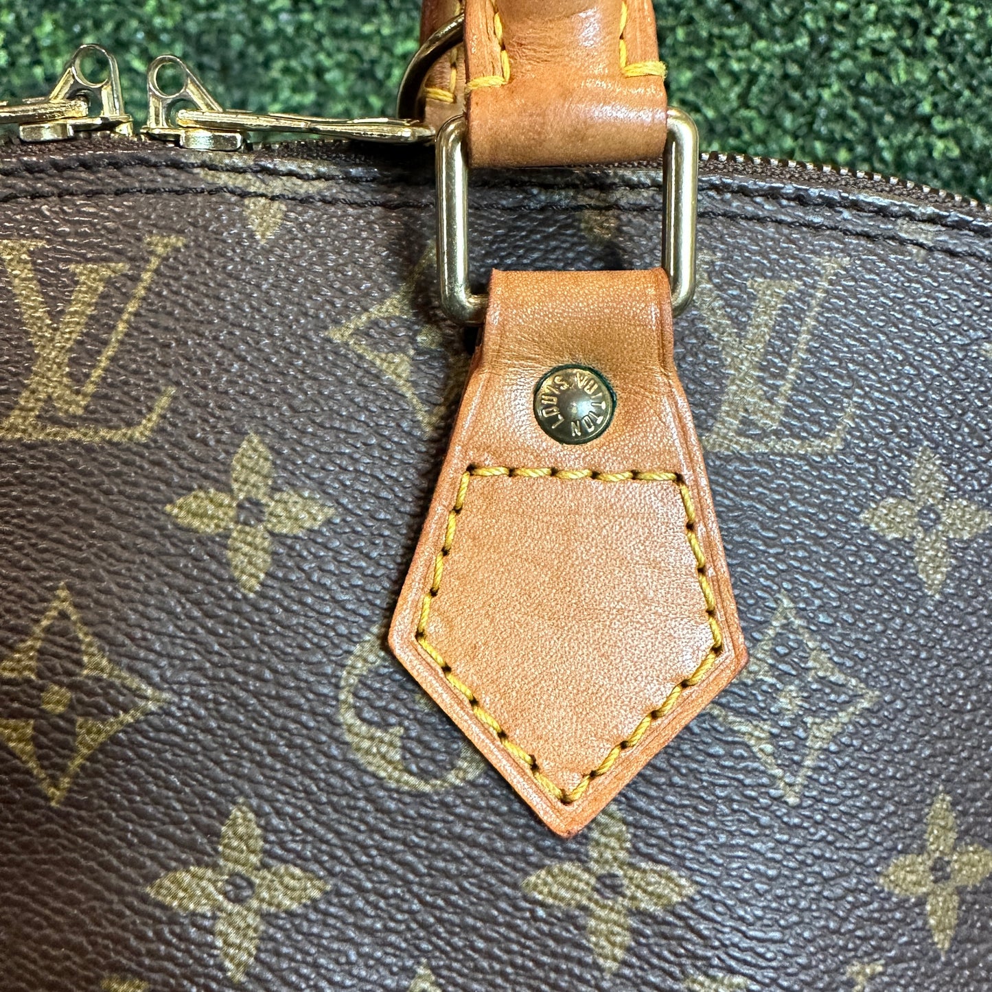 Louis Vuitton Alma PM Monogram