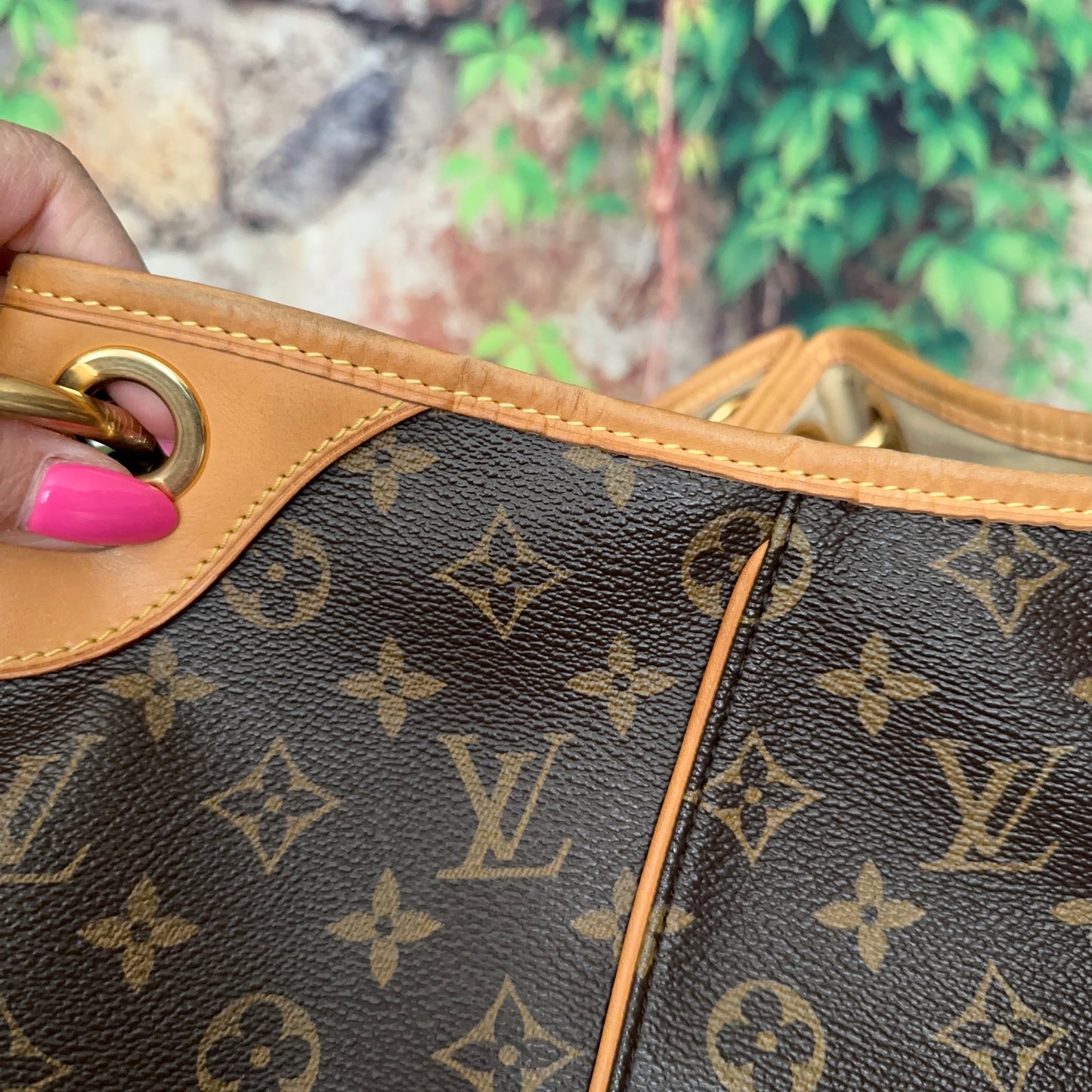 Louis Vuitton Monogram Canvas Galliera GM