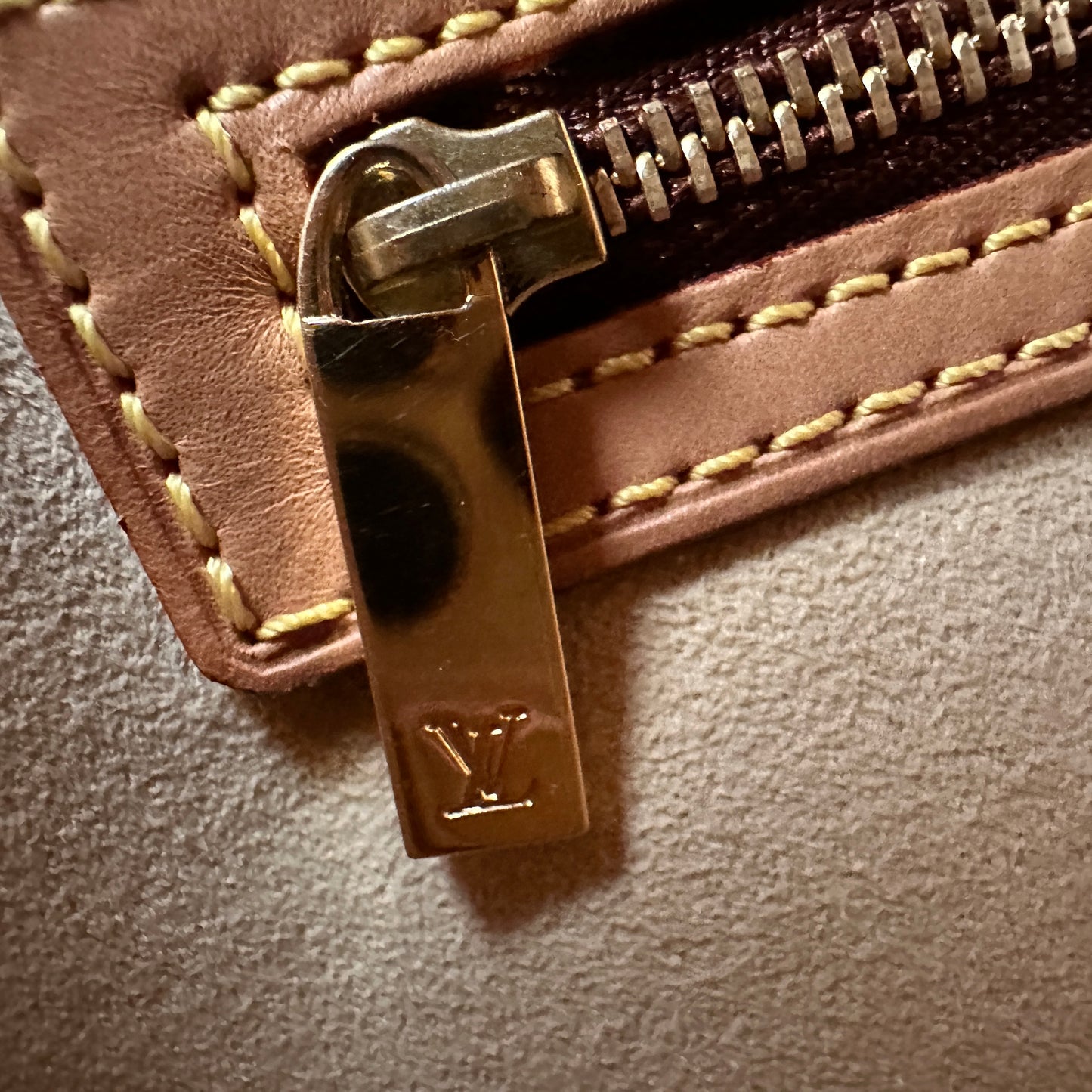 Louis Vuitton Looping MM with Connectors and Crossbody Strap