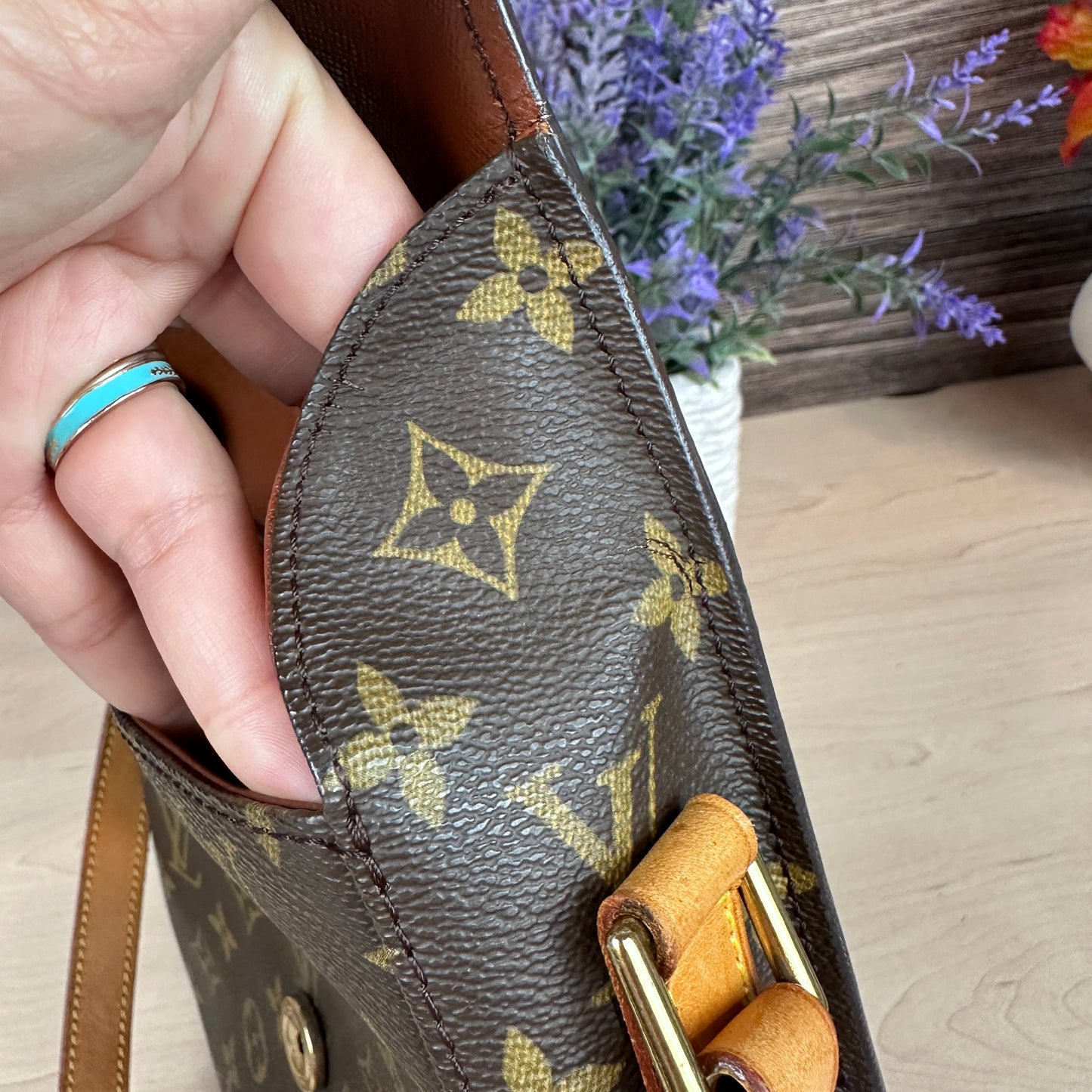 Louis Vuitton Saint Cloud GM Monogram Crossbody