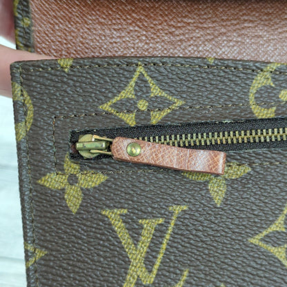 Louis Vuitton Monogram Pochette Rabat 23