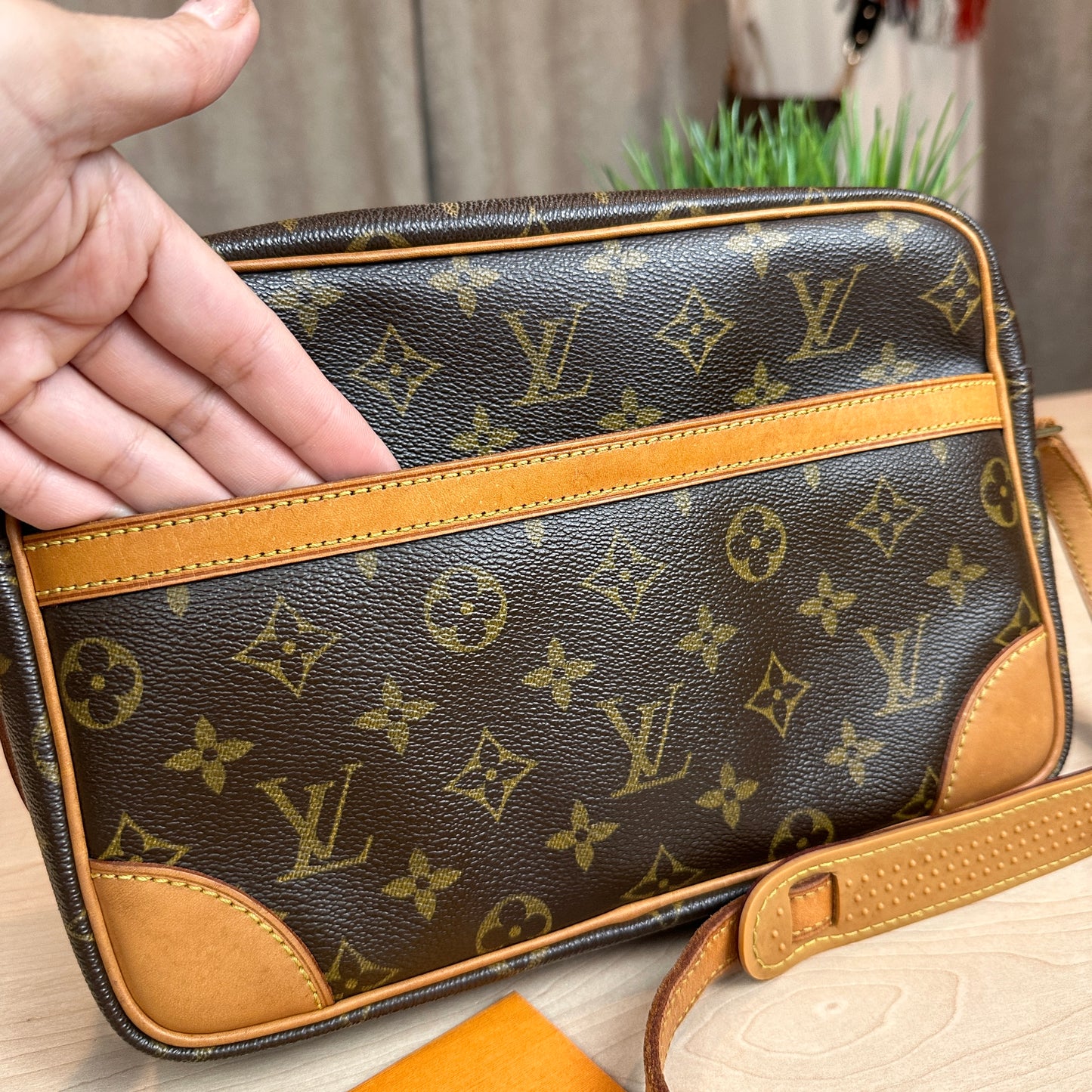 Louis Vuitton Monogram Trocadero 27 Crossbody Bag