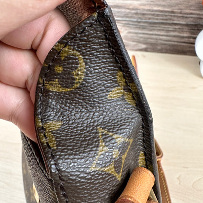 Louis Vuitton Saint Cloud MM Crossbody