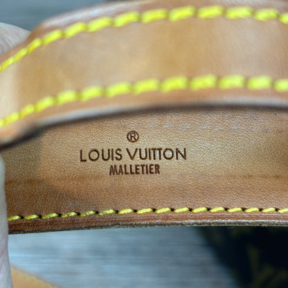 Louis Vuitton Trocadero 23 Crossbody Bag