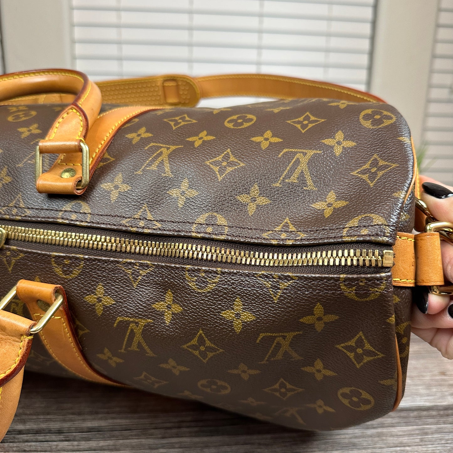 Louis Vuitton Monogram Keepall 50 Bandouliere