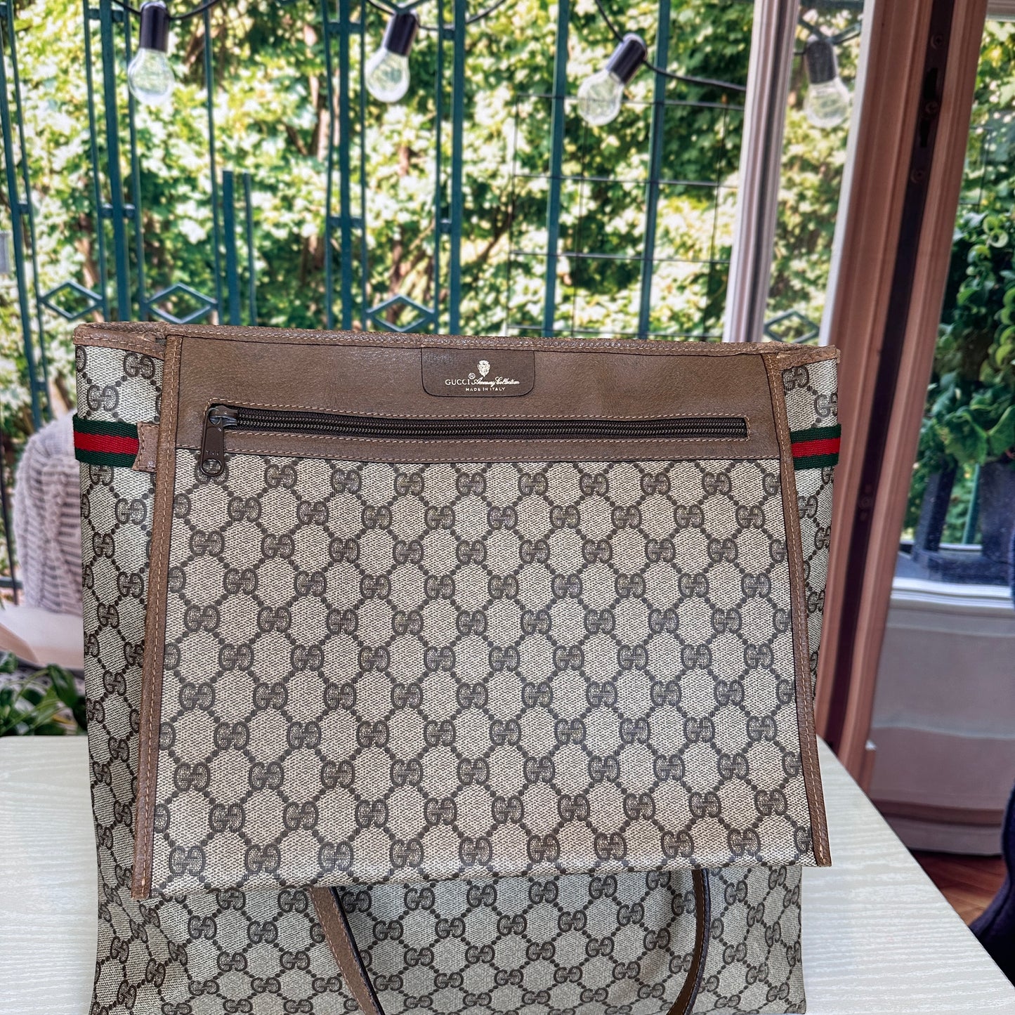 Gucci Beige GG Supreme Monogram Canvas Tote bag