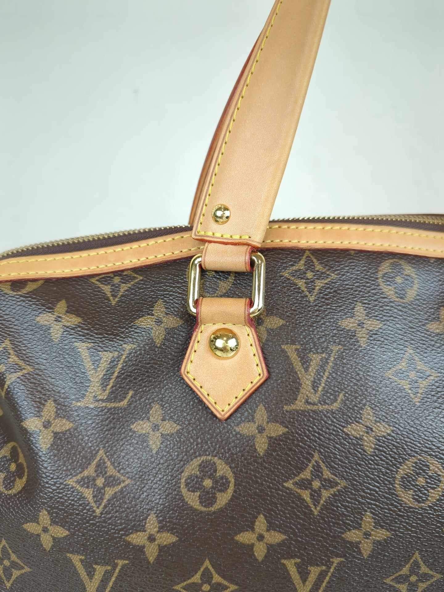 Louis Vuitton Retiro GM 2 Way Bag