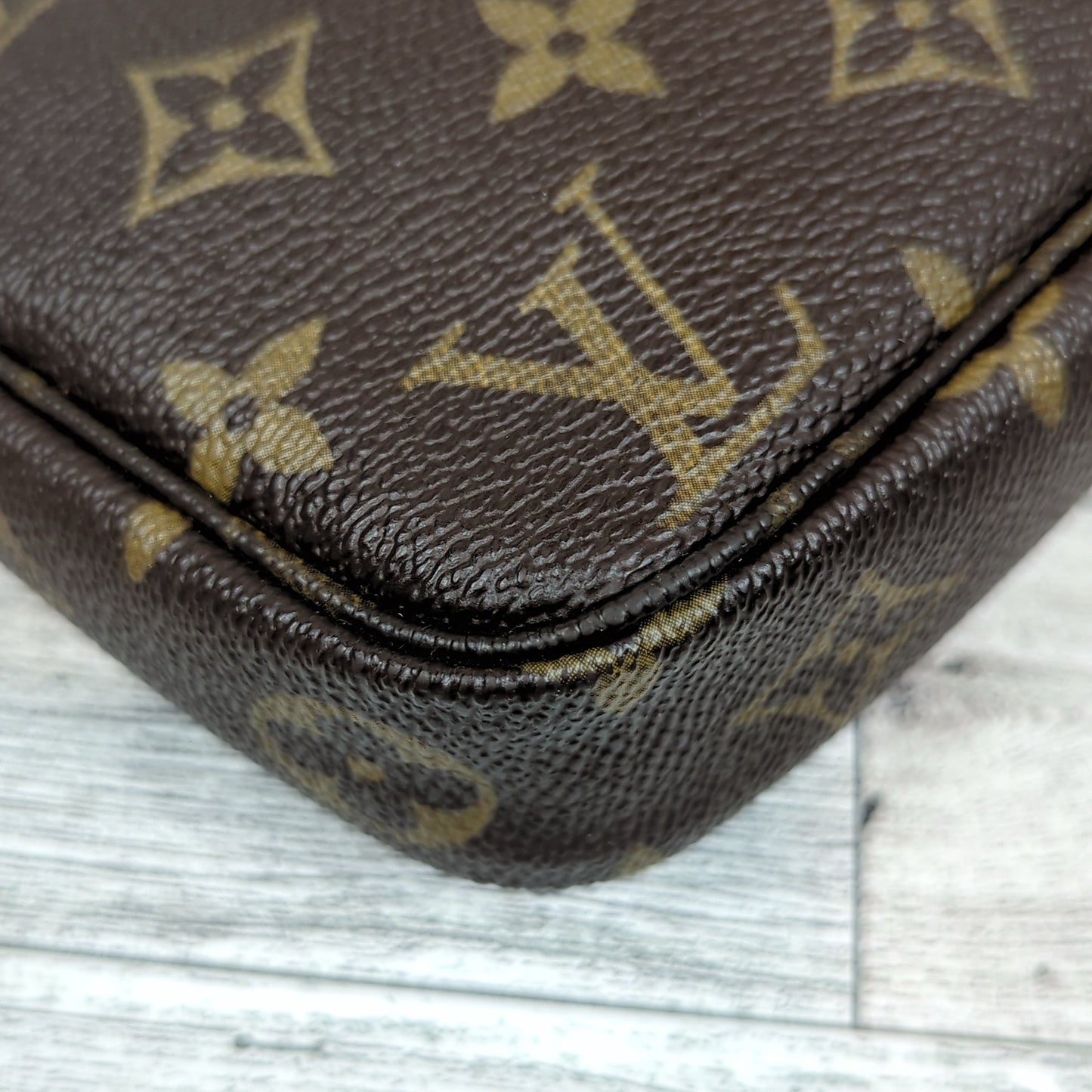 Louis Vuitton Pochette Accessories Monogram Canvas