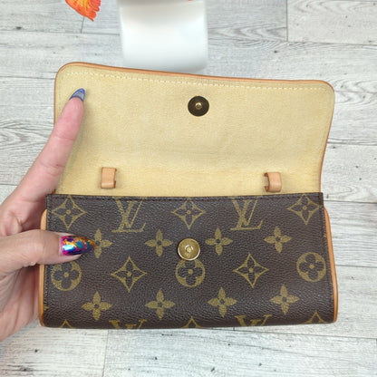 Louis Vuitton Monogram Canvas Pochette Twin PM