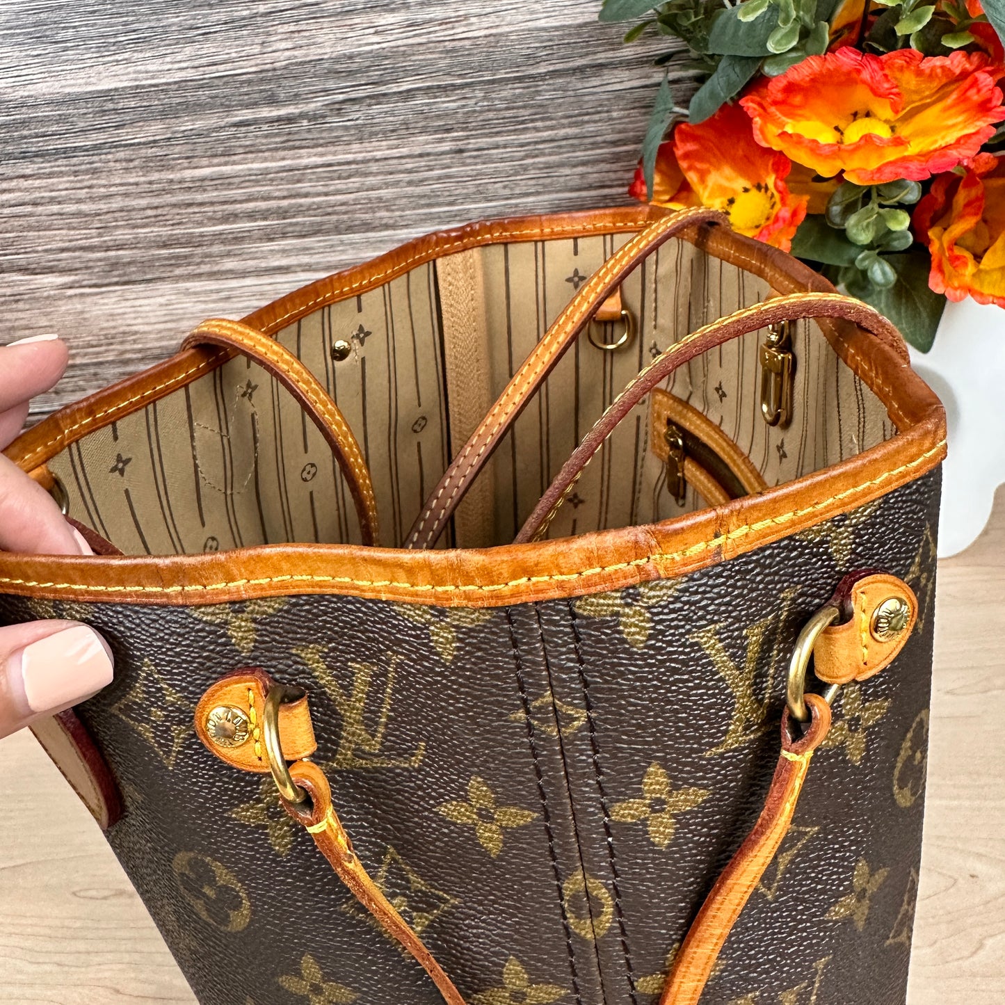 Louis Vuitton Neverfull PM Monogram