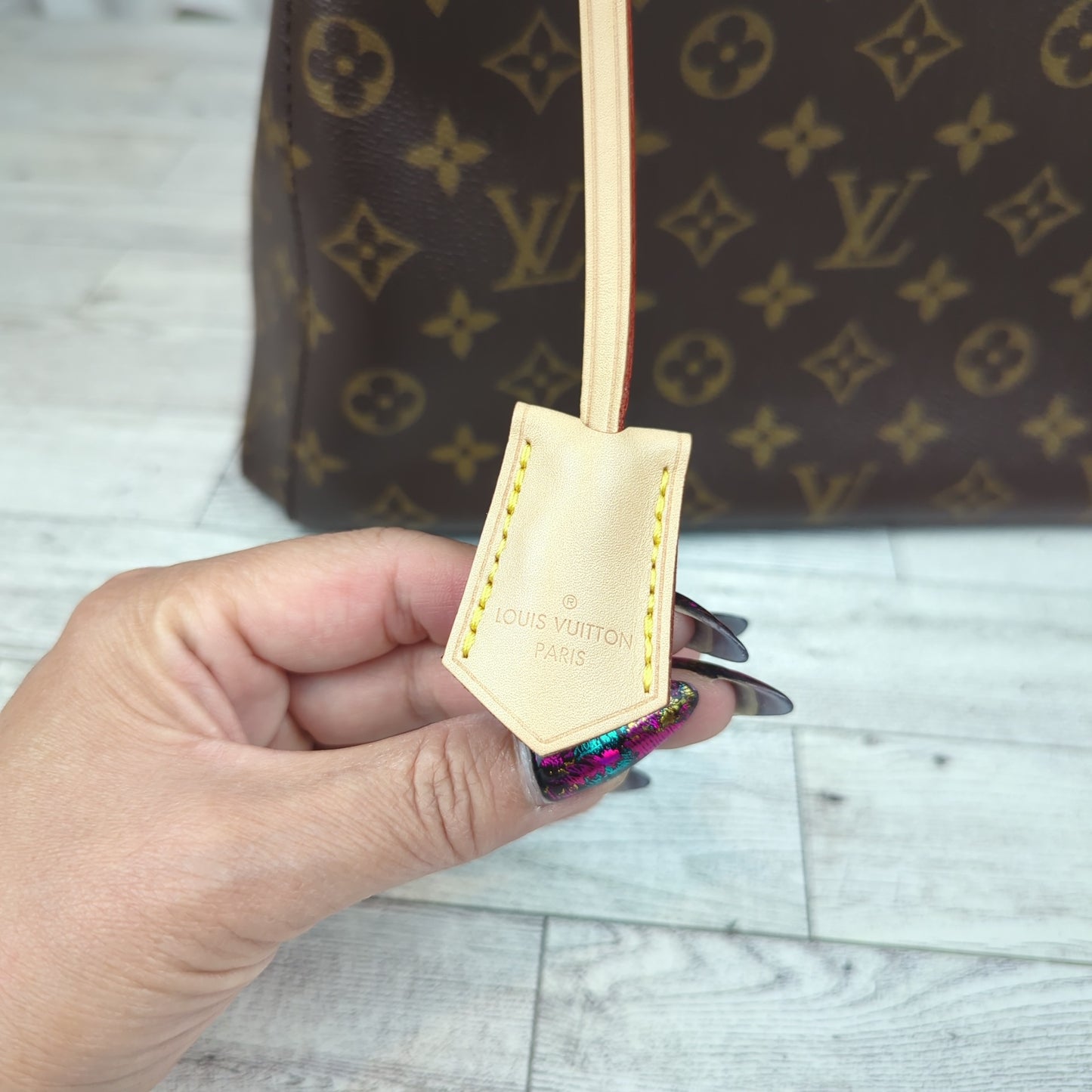 Louis Vuitton Montaigne MM Monogram