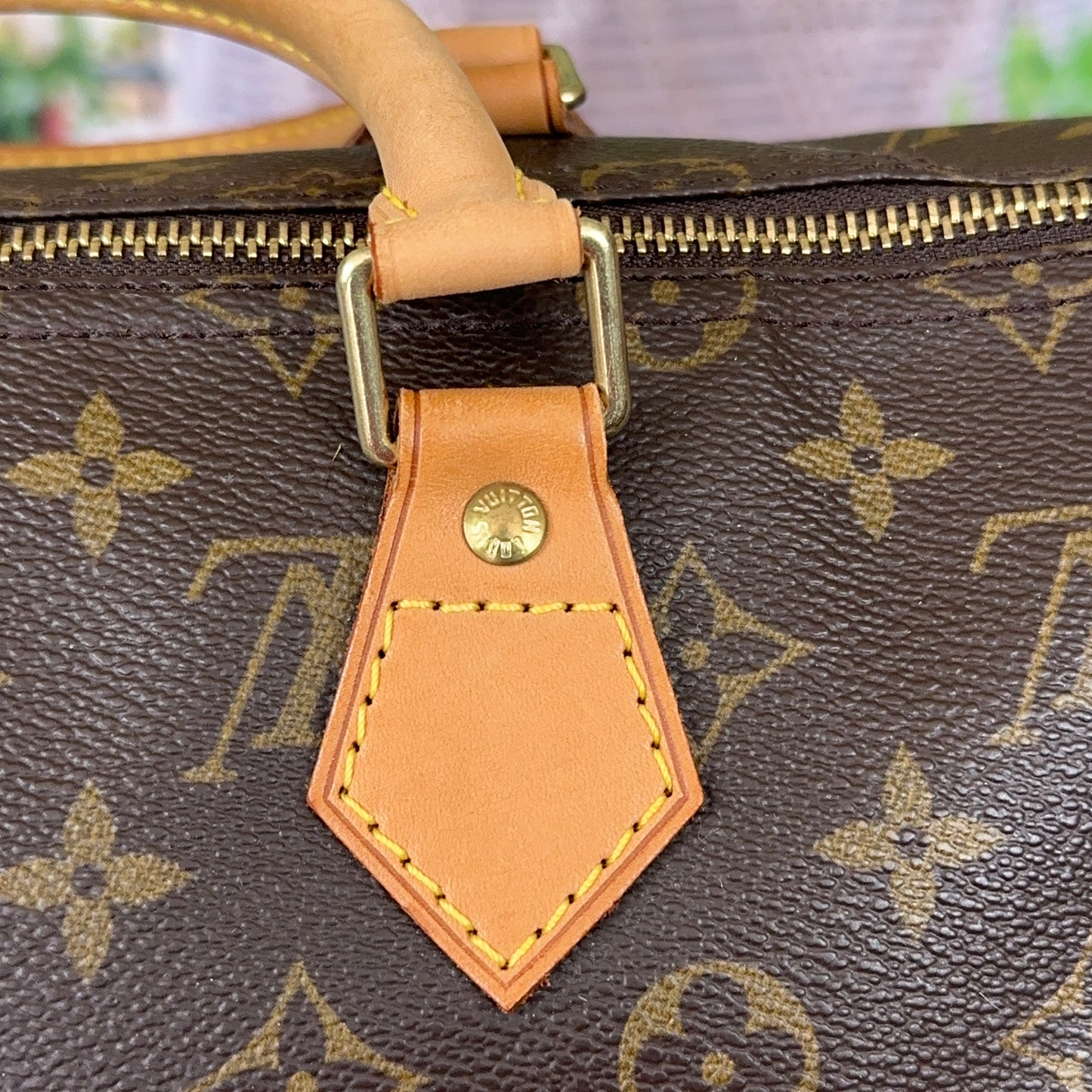 Louis Vuitton Monogram Speedy 35