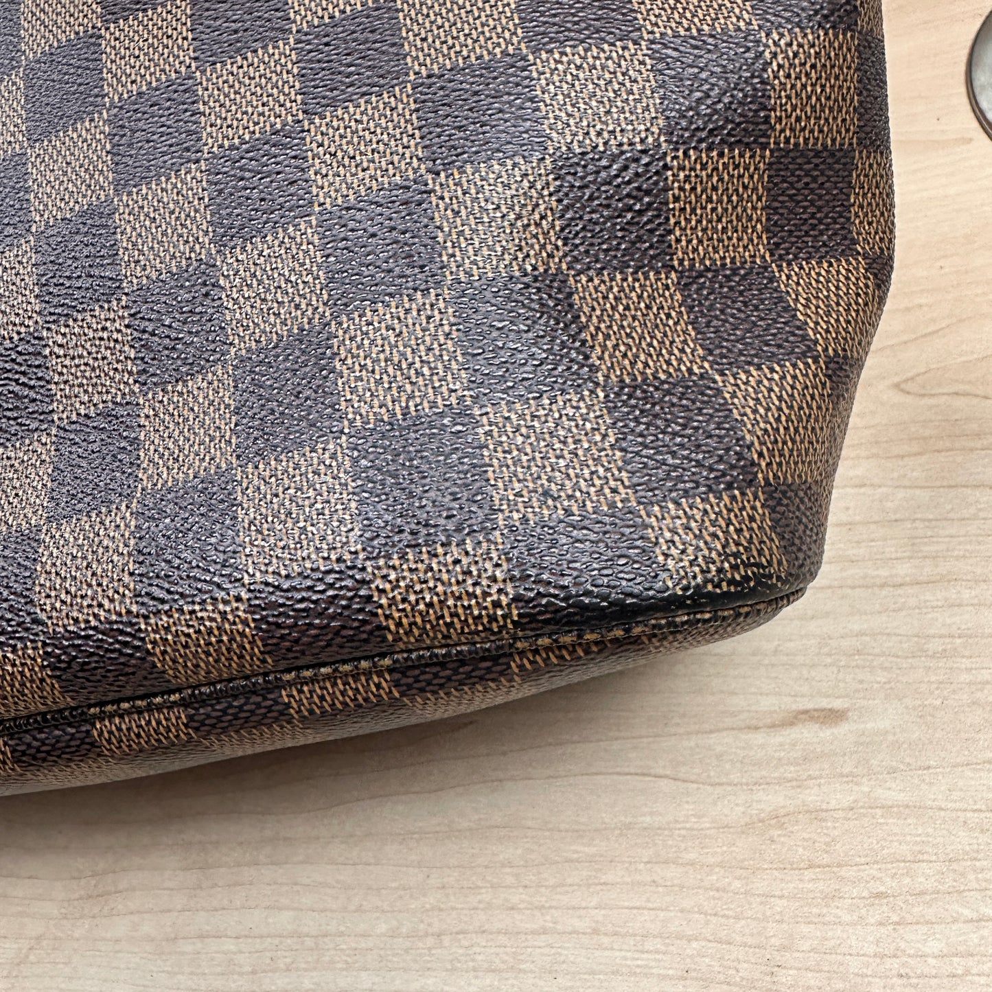 Louis Vuitton Damier Neverfull PM