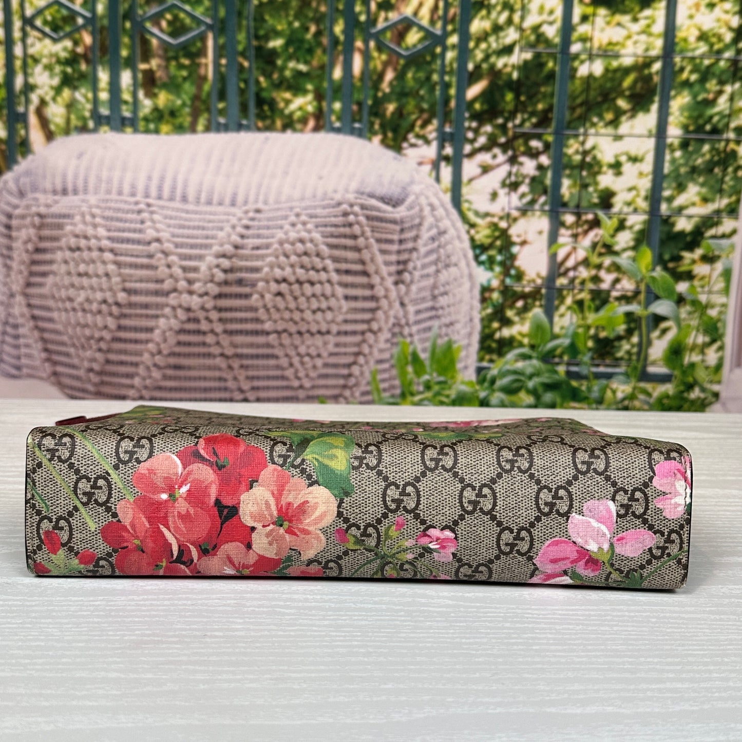 Gucci GG Supreme Blooms Cosmetic Case Antique Rose