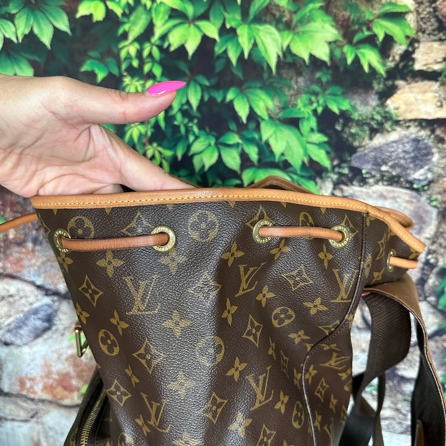 Louis Vuitton Montsouris GM